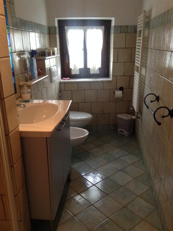 Bed & Breakfast Ca' Di Vissai Arnasco エクステリア 写真